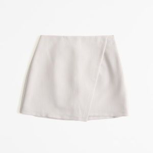 Abercrombie & Fitch skort